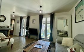 Bel Appartement Dans Residence Cheminee /Jardin